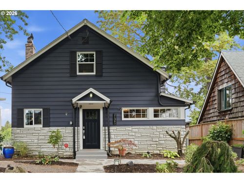 21345 Ne Interlachen Ln, Fairview, OR, 97024-8719 | Card Image