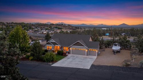 9265 12th Ln, Terrebonne, OR, 97760-9683 | Card Image