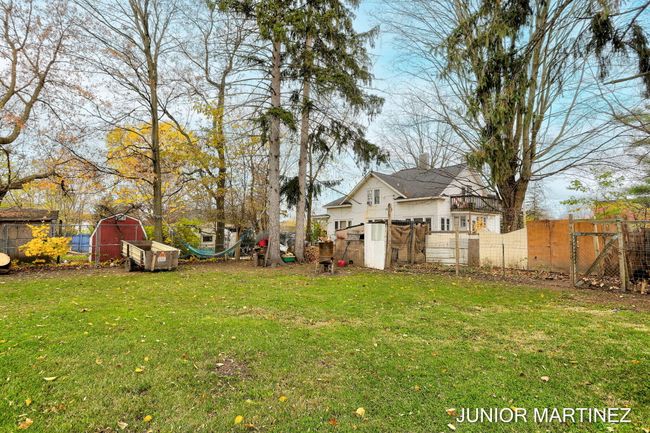 10-web-or-mls-303 E Pine St, Bloomingdal | Image 8