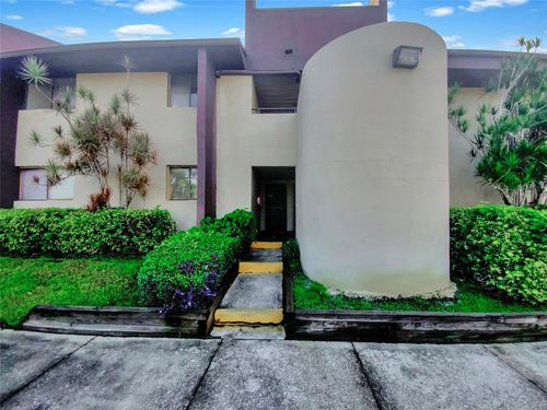 apt-205-705 S Village Dr N, ST PETERSBURG, FL, 33716-3121 | Card Image