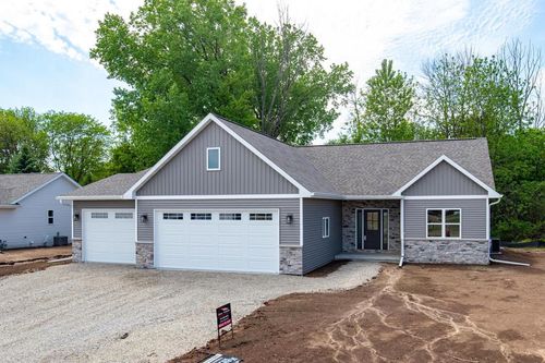 N3933 Wettering Way, FREEDOM, WI, 54130 | Card Image