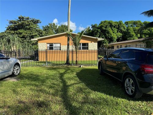 2-1429 Ne 118th Ter, Miami, FL, 33161-6919 | Card Image