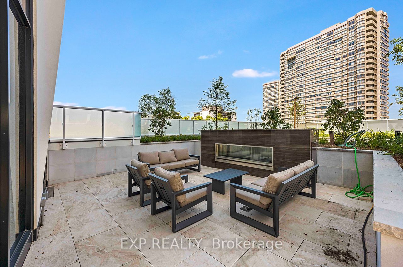 Residential Lease in Toronto W08 3