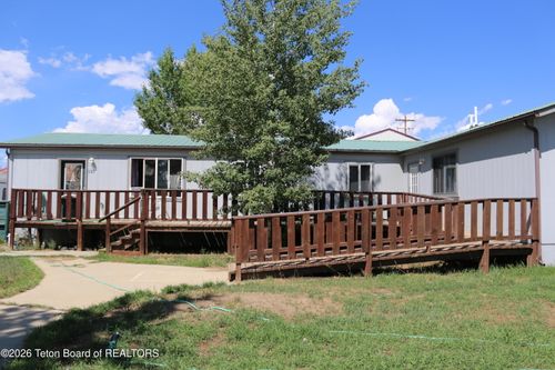 131 Jackson Ave, Pinedale, WY, 82941 | Card Image