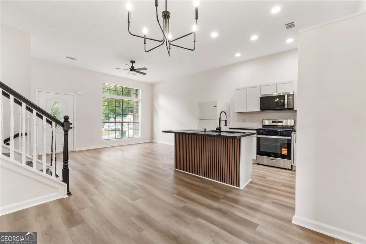 Residential in Lithonia 4