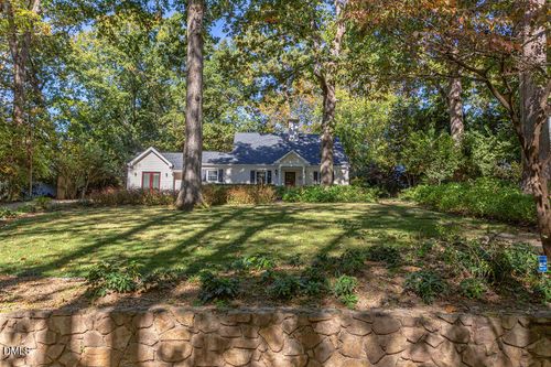 519 Dogwood Dr, Chapel Hill, NC, 27516-2807 | Card Image