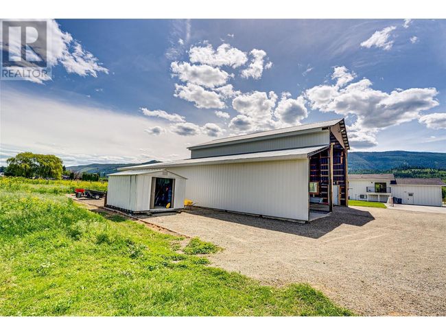 8935 Kalamalka Rd, House other with 4 bedrooms, 3 bathrooms and 30 parking in Coldstream BC | Image 70