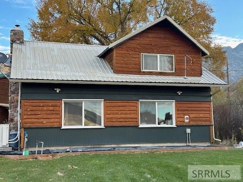 18 Warm Springs Road, Salmon, ID, 83467 | Card Image