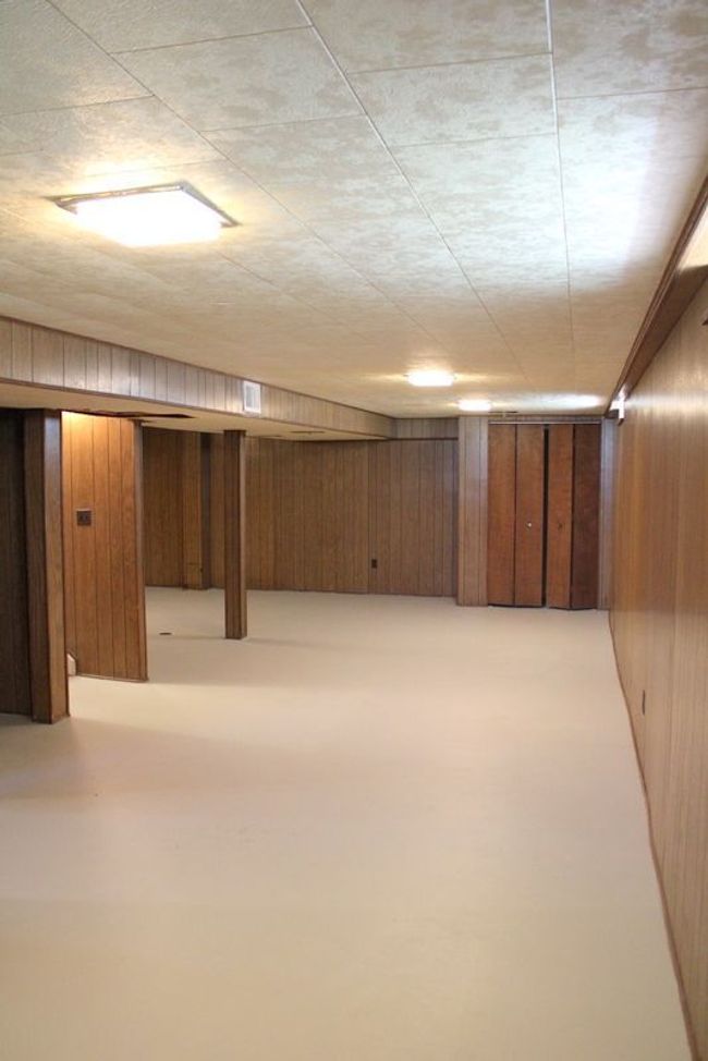 GREAT FOR ENTERTAINING FIN BSMNT W/A REC ROOM AREA | Image 24