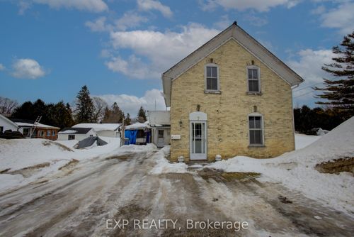 7 Gordon St W, Teeswater, ON, N0G2S0 | Card Image