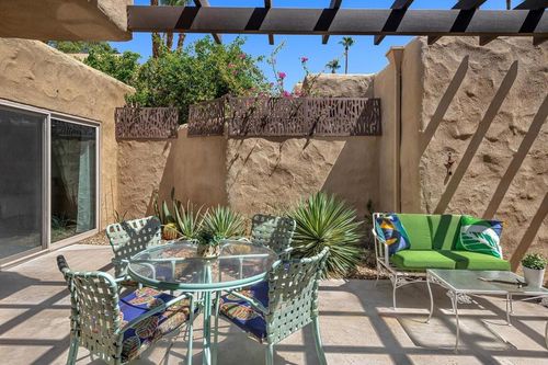 apt-b-4850 N Winners Cir, Palm Springs, CA, 92264-5838 | Card Image