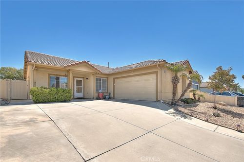 1264 Alderwood Ln, Mentone, CA, 92359 | Card Image