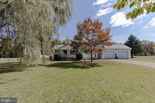 413 Metzgar Ln, CLAYSBURG, PA, 16625-8213 | Card Image