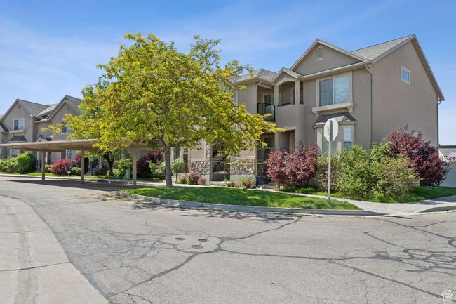 Multi unit property featuring stucco siding and a balcony | Image 23