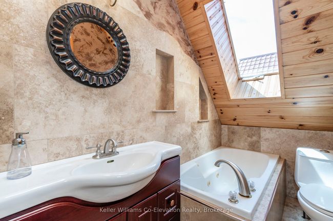 9 Philpark Rd, House other with 5 bedrooms, 3 bathrooms and 6 parking in Tiny ON | Image 21
