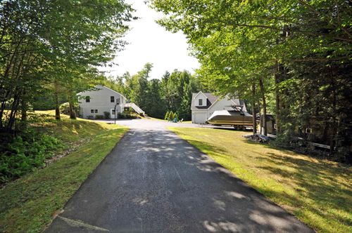 2331 Dick Brown Rd, Plymouth, NH, 03264-5319 | Card Image
