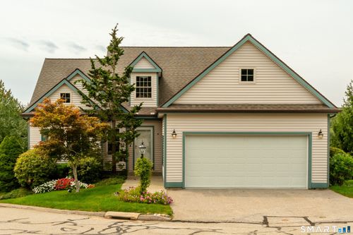 4-4 Clarks Lane, East Lyme, CT, 06357 | Card Image
