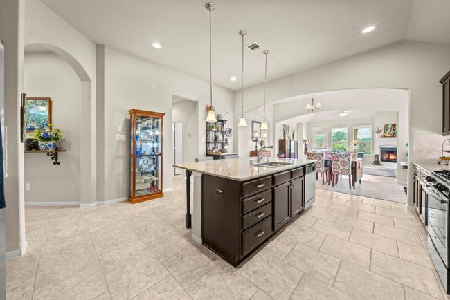 22607 Ebbets Field Dr, House other with 3 bedrooms, 2 bathrooms and 2 parking in Spring TX | Image 8