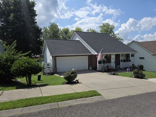 139 Homestead Pl, Hendersonville, TN, 37075-1206 | Card Image