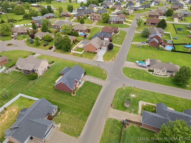 8435 Aberdeen Ln, Home with 3 bedrooms, 2 bathrooms and null parking in Charlestown IN | Image 50