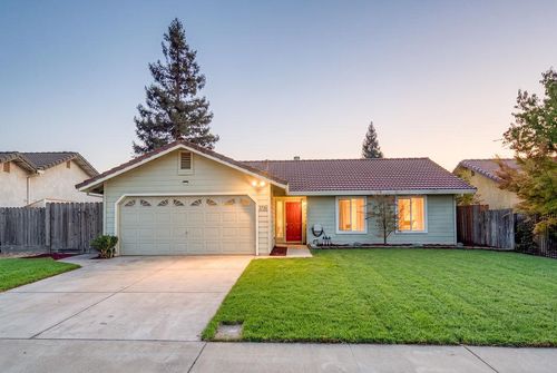3730 Prince Andrew Drive, Riverbank, CA, 95367 | Card Image
