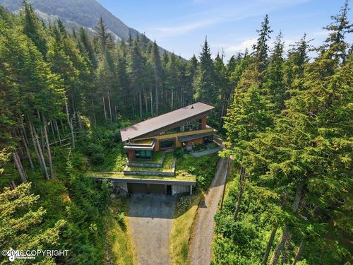891 Vail Dr, Girdwood, AK, 99587 | Card Image