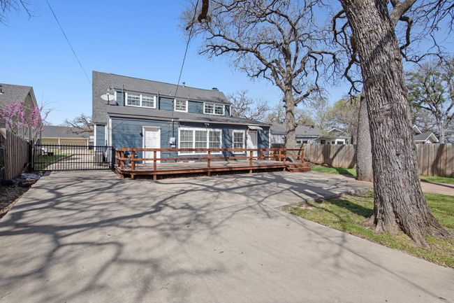 2508 Carnation Ave, House other with 4 bedrooms, 3 bathrooms and null parking in Fort Worth TX | Image 36