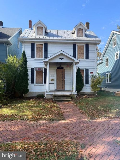 142 Cherry St, MOUNT HOLLY, NJ, 08060-1820 | Card Image