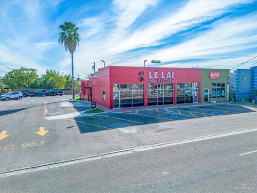 1037 W Duranta Ave, Alamo, TX, 78516-2340 | Card Image