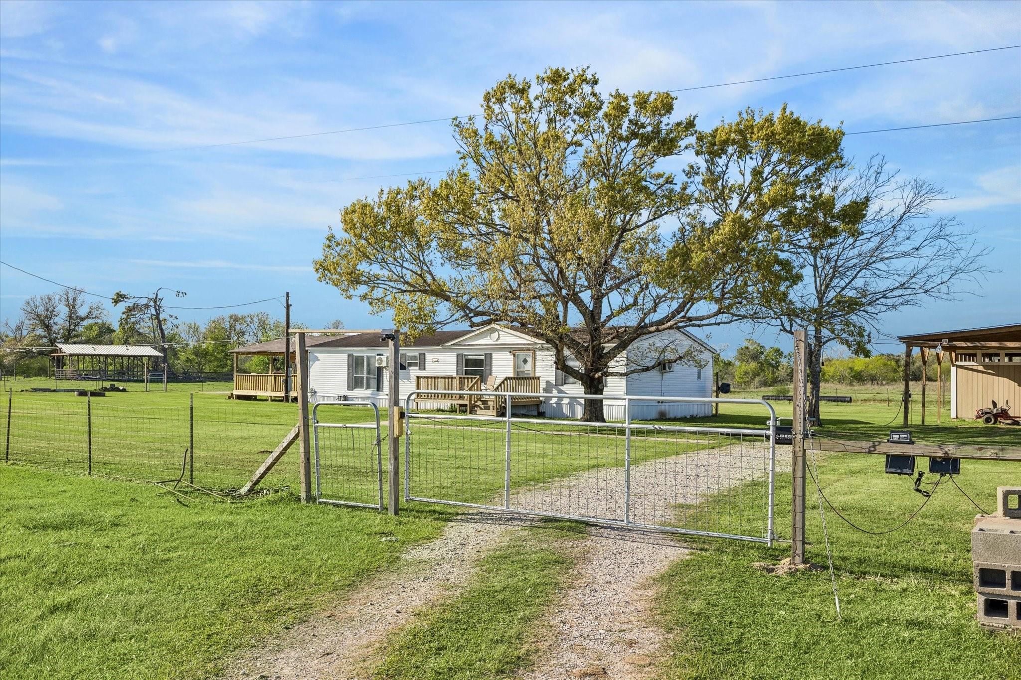 Farm in Hempstead 4