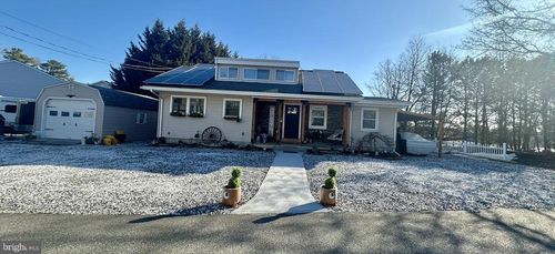 3 Sommers Ln, BROWNS MILLS, NJ, 08015-6503 | Card Image