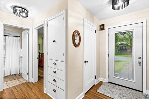 129 13th St, Cloquet, MN, 55720-1847 | Card Image