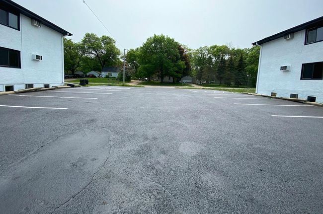 parking lot | Image 33