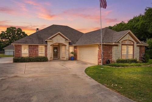 224 Hidden Creek Loop, Weatherford, TX, 76085 | Card Image