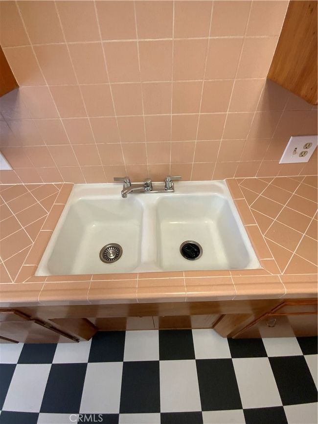 APT-18 - 120 Alamitos Ave, Condo with 1 bedrooms, 1 bathrooms and 1 parking in Long Beach CA | Image 15