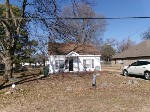 608 Hogan Ave, Monette, AR, 72447-9603 | Card Image