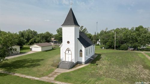 229 Victoria St, Lang, SK, S0G2W0 | Card Image