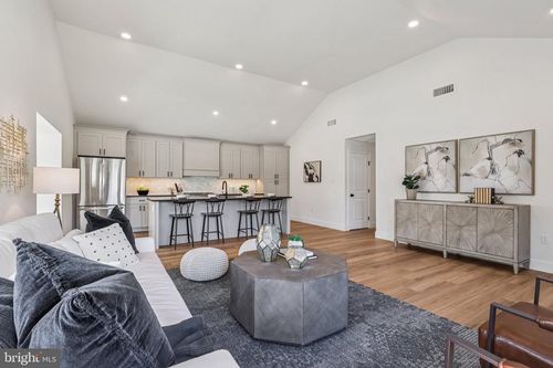 23 Marian Rd, PHOENIXVILLE, PA, 19460-2930 | Card Image