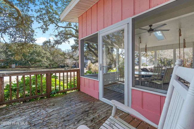 209 Sellers St, House other with 3 bedrooms, 2 bathrooms and null parking in Oak Island NC | Image 6