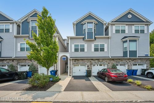 16 Emily Ct, Hazlet, NJ, 07730-4062 | Card Image
