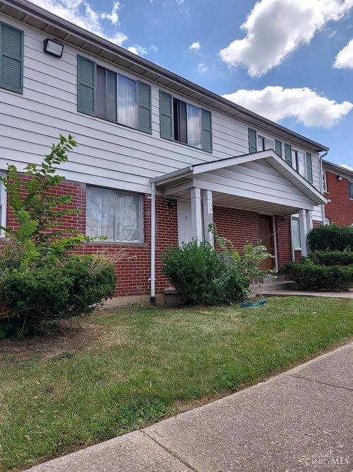 1579 Meredith Dr, Cincinnati, OH, 45231 | Card Image