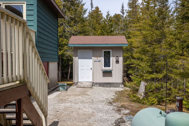 39 Hatt St, House other with 2 bedrooms, 1 bathrooms and 4 parking in Tobermory ON | Image 43
