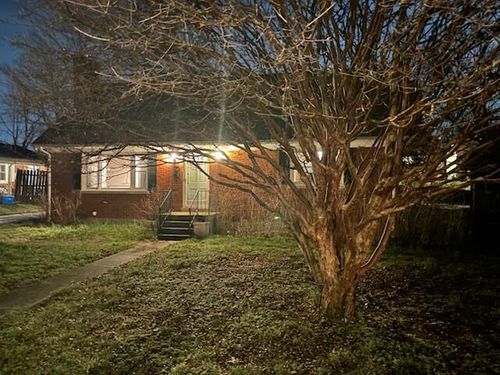 1507 Roanoke Rd, Lexington, KY, 40504-2115 | Card Image