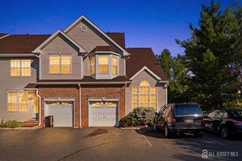 9 Gallop Ln, Somerset, NJ, 08873-5342 | Card Image