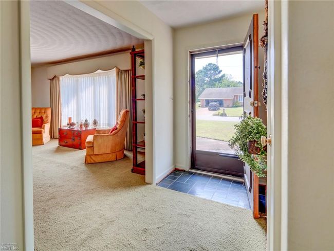 2861 Greenview Rd, House other with 4 bedrooms, 3 bathrooms and null parking in Chesapeake VA | Image 7