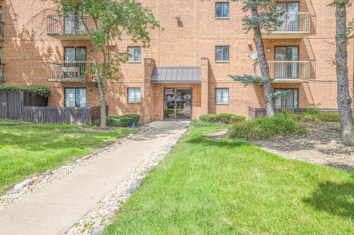 unit-201-6020 Lake Bluff Dr, Tinley Park, IL, 60477-7145 | Card Image
