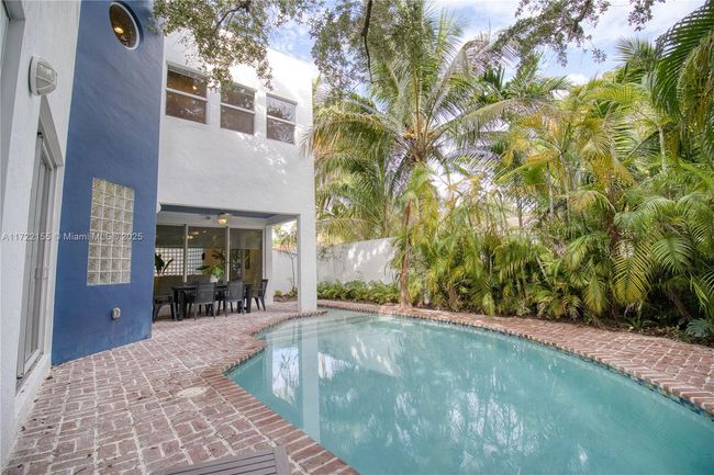 2200 Lincoln Ave, House other with 3 bedrooms, 3 bathrooms and null parking in Coconut Grove FL | Image 25