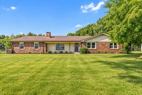 1100 Pleasant Valley Rd, Chapmansboro, TN, 37035-5313 | Card Image