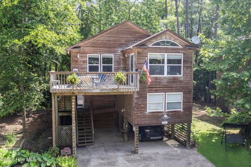 111 Shedders Walk, Kill Devil Hills, NC, 27948-8512 | Card Image
