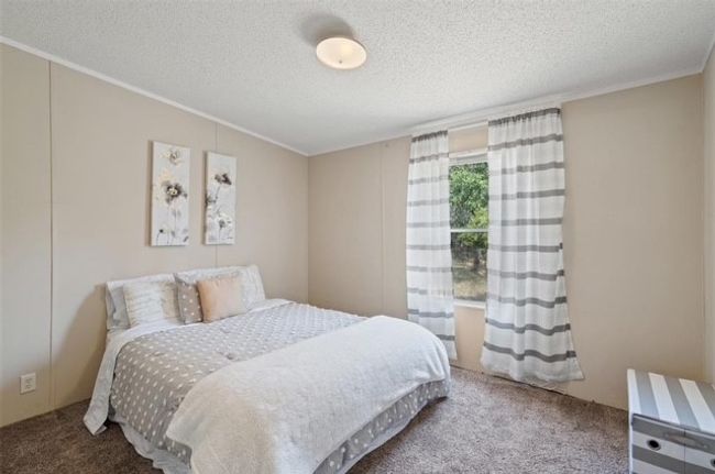 Secondary bedroom | Image 35